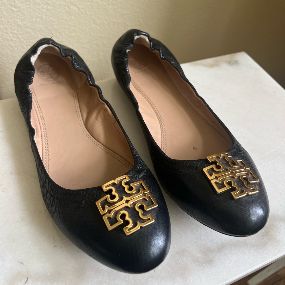 Relisting- Tory Burch flats